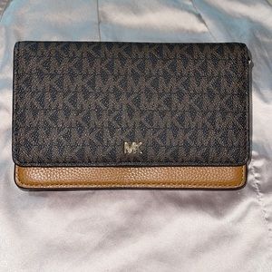 COPY - Michael kors wallet